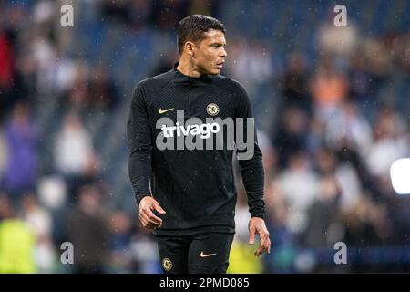 12th avril 2023 ; stade Santiago Bernabeu, Madrid, Espagne, Champions League football, Quart de finale, première jambe, Real Madrid contre Chelsea ; Thiago Silva pendant l'échauffement avant le match Banque D'Images