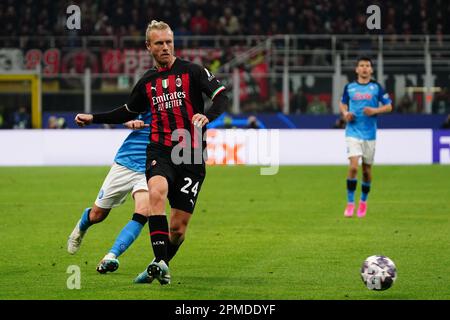 Milan, Italie. 12th avril 2023. Simon Kjaer (AC Milan) lors de la Ligue des champions de l'UEFA, quart de finale, match de football de 1st jambes entre AC Milan et SSC Napoli sur 12 avril 2023 au stade San Siro de Milan, Italie - photo Morgese-Rossini/DPPI crédit: DPPI Media/Alay Live News Banque D'Images