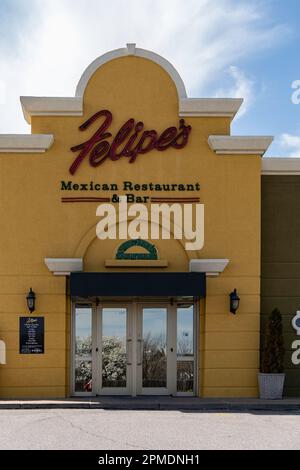 Extérieur et entrée du Felipe's Mexican Restaurant & Bar à Wichita, Kansas, États-Unis. Banque D'Images