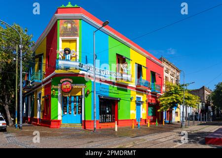 Le bâtiment coloré du musée de la rue Caminito à la Boca, Buenos Aires, Argentine Banque D'Images