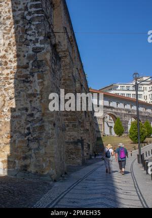 Aqueduc de Sao Sebastiao, Combra, Portugal. Construit autour de 1570 Banque D'Images