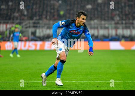 Milan, Italie. 12th avril 2023. Eljif Elmas (7) de Napoli vu lors de la finale du quart de la Ligue des champions de l'UEFA entre l'AC Milan et Napoli à San Siro à Milan. (Crédit photo : Gonzales photo/Alamy Live News Banque D'Images