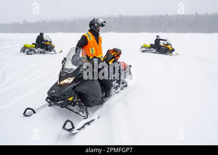 Canada, province de Québec, Parc régional du Lac Taureau, motoneige hors piste Banque D'Images