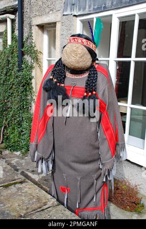 Le festival Kettlewell Scarecrow semble être un événement annuel du mois d'août dans les Yorkshire Dales. Il a une forte participation des villageois et est un événement formidable. Banque D'Images