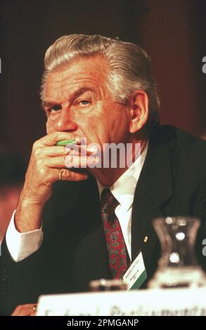 Robert (Bob) Hawke, (9 décembre 1929 – 16 mai 2019) Premier ministre de l'Australie 1983-1991 photographié à la conférence de l'ALP à Hobart, Tasmanie, du 28th au 29th juin 1991 Banque D'Images