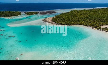 Antenne de la lagune bleue, atoll de Rangiroa, Tuamotus, Polynésie française, Pacifique Sud, Pacifique Banque D'Images