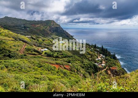 Vue sur l'île de Pitcairn, territoire britannique d'outre-mer, Pacifique Sud, Pacifique Banque D'Images