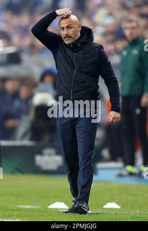 Poznan, Bologne. 13th avril 2023. Entraîneur Vincenzo Italiano de Fiorentina pendant la Ligue de la Conférence européenne de l'UEFA, quart de finale, match de football de 1st jambes entre KKS Lech Poznan et ACF Fiorentina sur 13 avril 2023 au Stadion de l'INEA à Poznan, Pologne - photo Piotr Matusewicz/DPPI crédit: DPPI Media/Alay Live News Banque D'Images