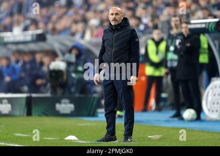 Poznan, Bologne. 13th avril 2023. Entraîneur Vincenzo Italiano de Fiorentina pendant la Ligue de la Conférence européenne de l'UEFA, quart de finale, match de football de 1st jambes entre KKS Lech Poznan et ACF Fiorentina sur 13 avril 2023 au Stadion de l'INEA à Poznan, Pologne - photo Piotr Matusewicz/DPPI crédit: DPPI Media/Alay Live News Banque D'Images