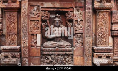 Sculpture de Dieu hindou sur le Baitala Deula, Bhubaneshwar, Odisha, Inde. Banque D'Images