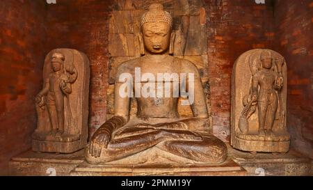 Temple principal du Bouddha dans le monastère No.1 du monastère bouddhiste de Ratnagiri, Odisha, Inde. Banque D'Images