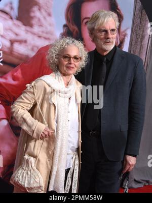 Los Angeles, Californie, États-Unis . 13th avril 2023 l'actrice Amy Irving et le directeur de mari Kenneth Bowser assistent à la soirée d'ouverture du festival de film classique de TCM 2023 au TCL Chinese Theatre on 13 avril 2023 à Los Angeles, Californie, États-Unis. Photo de Barry King/Alay Live News Banque D'Images