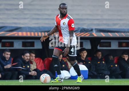 13-04-2023: Sport: Feyenoord v AS Roma ROTTERDAM, PAYS-BAS - AVRIL 13: Lutscharel Geertruida (Feyenoord Rotterdam) pendant la finale du match - Banque D'Images