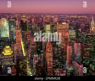 Historique 1994 midtown Manhattan skyline NEW YORK USA Banque D'Images