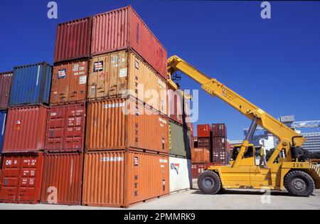 Argentine, Buenos Aires. Port pour conteneurs. Banque D'Images