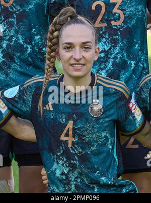 Sophia Kleinherne, DFB 4 dans le match amical des femmes DFB ALLEMAGNE - BRÉSIL 1-2 préparation pour les Championnats du monde WM 2023 en Australie, Nouvelle-Zélande, saison 2022/2023, le 11 avril 2023 à Nuremberg, Nuremberg, Allemagne. © Peter Schatz / Alamy Live News Banque D'Images