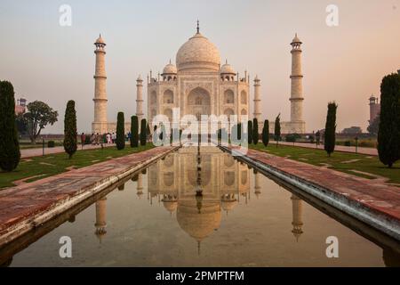 Le Taj Mahal ; Agra, Inde Banque D'Images