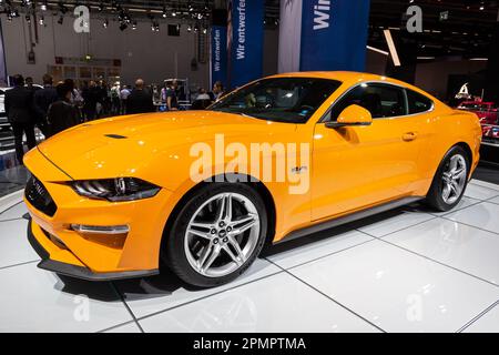 Ford Mustang GT au salon de l'automobile IAA de Francfort. Allemagne - 12 septembre 2017. Banque D'Images