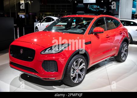 Jaguar E-Pace D180 AWD au salon de l'automobile IAA de Francfort. Allemagne - 12 septembre 2017. Banque D'Images