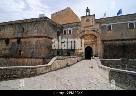 Castello, Château, Copertino, province de Lecce, Puglia, Italie Banque D'Images