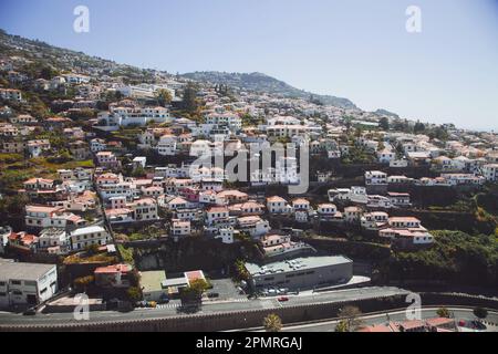 Vue sur Funchal, Madère au Portugal Banque D'Images