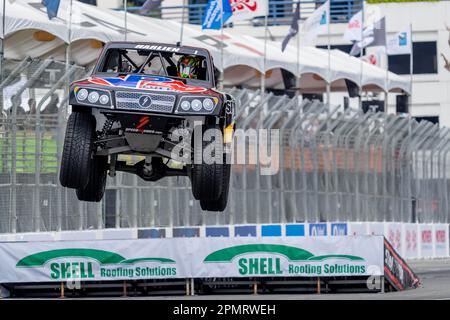 Long Beach, Californie, États-Unis. 14th avril 2023. 14 avr 2023 long Beach, CA: GAVIN HARLIEN (1) de Newport Beach, CA voyage à travers les virages pendant une pratique pour le Grand Prix d'Acura de long Beach dans les rues de long Beach à long Beach CA. (Credit image: © Walter G. Arce Sr./ZUMA Press Wire) USAGE ÉDITORIAL SEULEMENT! Non destiné À un usage commercial ! Crédit : ZUMA Press, Inc./Alay Live News Banque D'Images