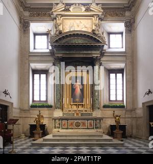 Rome, Italie. 14th avril 2023. Vue sur un autel de la basilique Santa Maria Maggiore à Rome. Connue sous le nom de Basilique de Santa Maria della Neve, elle est la seule église romaine qui préserve le strict plan basilique. Il a souvent été utilisé personnellement par les papes. (Credit image: © Atilano Garcia/SOPA Images via ZUMA Press Wire) USAGE ÉDITORIAL SEULEMENT! Non destiné À un usage commercial ! Crédit : ZUMA Press, Inc./Alay Live News Banque D'Images