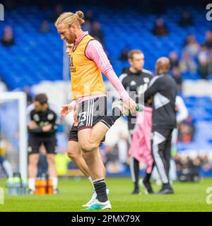 Tim REAM #13 de Fulham se réchauffe lors du match de Premier League entre Everton et Fulham à Goodison Park, Liverpool, le samedi 15th avril 2023. (Photo : Mike Morese | MI News) Credit: MI News & Sport /Alay Live News Banque D'Images