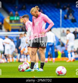 Tim REAM #13 de Fulham se réchauffe lors du match de Premier League entre Everton et Fulham à Goodison Park, Liverpool, le samedi 15th avril 2023. (Photo : Mike Morese | MI News) Credit: MI News & Sport /Alay Live News Banque D'Images