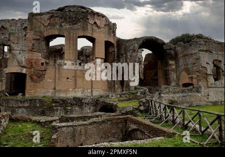 Les bains de la villa d'Hadrien à Tivoli, Rome Banque D'Images