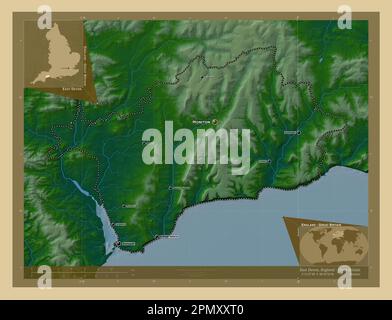 East Devon, district non métropolitain d'Angleterre - Grande-Bretagne. Carte d'altitude en couleur avec lacs et rivières. Lieux et noms des principales villes de Banque D'Images