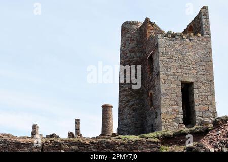 Ruines à la mine d'étain Wheal Coates, près de St. Agnes, côte nord de Cornwall, Royaume-Uni Banque D'Images