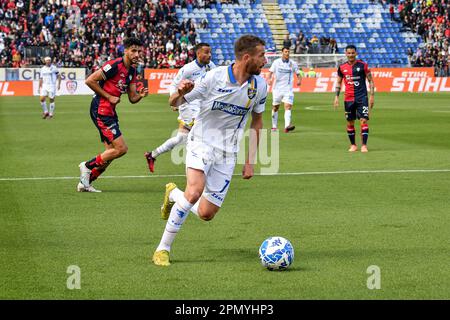 Cagliari, Italie. 15th avril 2023. Marcus Christer Rohden de Frosinone Calcio pendant Cagliari Calcio vs Frosinone Calcio, football italien série B match à Cagliari, Italie, 15 avril 2023 Credit: Agence de photo indépendante/Alamy Live News Banque D'Images