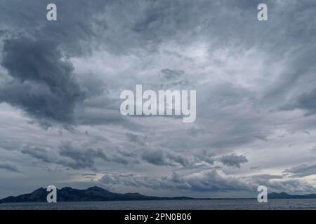 Vue sur la presqu'île d'Alcudia, Platja Formentor, Mallorca (Majorque), Baleatic (îles Baleatic), Espagne Banque D'Images