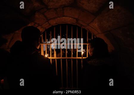 Île de Gokceda, province de Canakkale, Turquie. 16th avril 2023. Le Patriarche Bartholomée de la foi chrétienne orthodoxe a participé à une cérémonie religieuse le jour de Pâques qui s'est tenue à St. George sur l'île Gokceda, située dans la province de Canakkale. (Credit image: © Shady Alassar/ZUMA Press Wire) USAGE ÉDITORIAL SEULEMENT! Non destiné À un usage commercial ! Banque D'Images