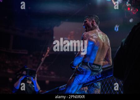 Kansas City, Missouri, États-Unis. 15th avril 2023. KANSAS City, Mo, MISSOURI - AVRIL 15 : Daniel Zellhuber célèbre sa victoire contre Lando Vannata lors d'un combat léger lors de la nuit de combat de l'UFC Kansas City - Holloway vs Allen au T-Mobile Center sur 15 avril 2023 à Kansas City, Missouri, États-Unis. (Credit image: © Matt Davies/PX Imagens via ZUMA Press Wire) USAGE ÉDITORIAL SEULEMENT! Non destiné À un usage commercial ! Crédit : ZUMA Press, Inc./Alay Live News Banque D'Images