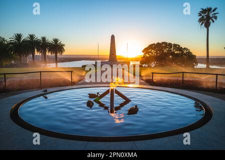 17 janvier 2019 : le Cenotaph, monument commémoratif de guerre de l'État, au parc des rois de Perth, en australie, dévoilé en l'année du centenaire de l'Australie occidentale, 24 non Banque D'Images