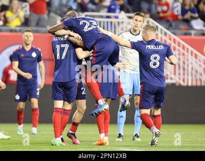 Chicago, États-Unis, 15 avril 2023. Major League Soccer (MLS) Chicago Fire FC Célébrez et fêtez votre propre but par l'Union de Philadelphie au Soldier Field à Chicago, il, États-Unis. Credit: Tony Gadomski / toutes les images de sport / Alamy Live News Banque D'Images