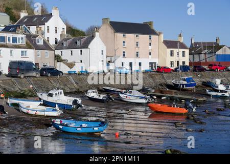 Port et ville de Stonehaven au lever du soleil en été Banque D'Images