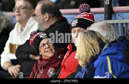 Bedford, Royaume-Uni. 15th avril 2023. Championnat de rugby RFU. Bedford Blues V Jersey Reds. Terrain de rugby Bedford Blues. Bedford. Fans de Jersey lors du match de rugby Bedford Blues V Jersey Reds RFU Championship. Credit: Sport en images/Alamy Live News Banque D'Images