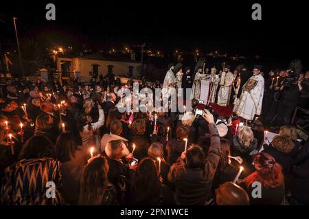 Gokceda, Turquie. 16th avril 2023. Le Patriarche œcuménique Bartholomée I, le chef spirituel des chrétiens orthodoxes du monde, dirige le service de Pâques. Crédit : SOPA Images Limited/Alamy Live News Banque D'Images