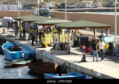 Lampedusa , Sicile, 7 novembre le 2022 novembre, des migrants ont été secourus ces derniers jours par la garde côtière italienne et débarqués sur l'île de Lampedusa le 2022. Banque D'Images