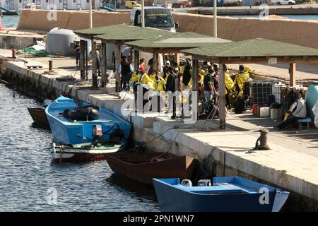 Lampedusa , Sicile, 7 novembre le 2022 novembre, des migrants ont été secourus ces derniers jours par la garde côtière italienne et débarqués sur l'île de Lampedusa le 2022. Banque D'Images