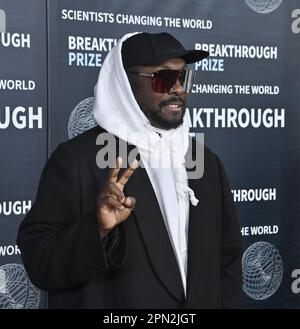 Los Angeles, États-Unis. 15th avril 2023. Will.i.am assiste à la neuvième cérémonie annuelle de remise des prix de la percée au Musée du mouvement de l'Académie à Los Angeles, samedi, 15 avril 2023. Photo de Jim Ruymen/UPI crédit: UPI/Alay Live News Banque D'Images