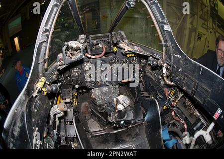 Poste de pilotage Gloster Meteor F8 Banque D'Images