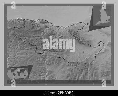 Somerset West et Taunton, district non métropolitain d'Angleterre - Grande-Bretagne. Carte d'altitude en niveaux de gris avec lacs et rivières. Emplacement auxiliaire d'angle Banque D'Images