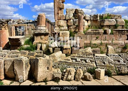 Cardo Maximus Columnade ruines romaines, Jerash, Jordanie, ancienne ville, se vante d'une chaîne ininterrompue d'occupation humaine datant de 6 500 ans, Banque D'Images