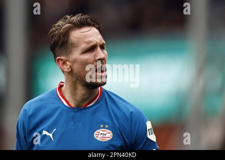 VOLENDAM - Luuk de Jong du PSV Eindhoven lors du match de première ligue néerlandais entre le FC Volendam et le PSV Eindhoven au stade de Kras sur 16 avril 2023 à Volendam, pays-Bas. ANP MAURICE VAN STONE Banque D'Images