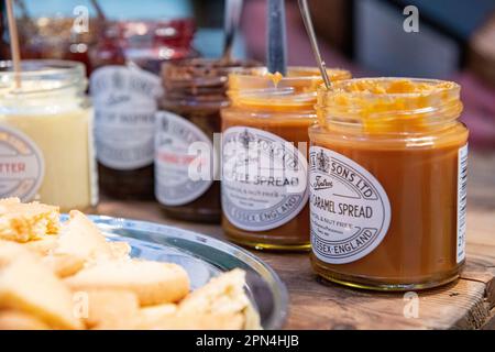 Miel et confiture de Tiptree Banque D'Images