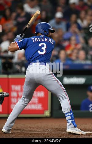 Les Texas Rangers Center Fielder Leody Taveras (3) pendant le match de la MLB entre les Texas Ranges et les Astros de Houston le vendredi, 14 avril 2023 à la minute Banque D'Images